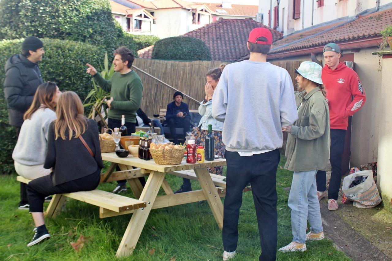 Garden - Utopy Hostel Biarritz Ngoại thất bức ảnh