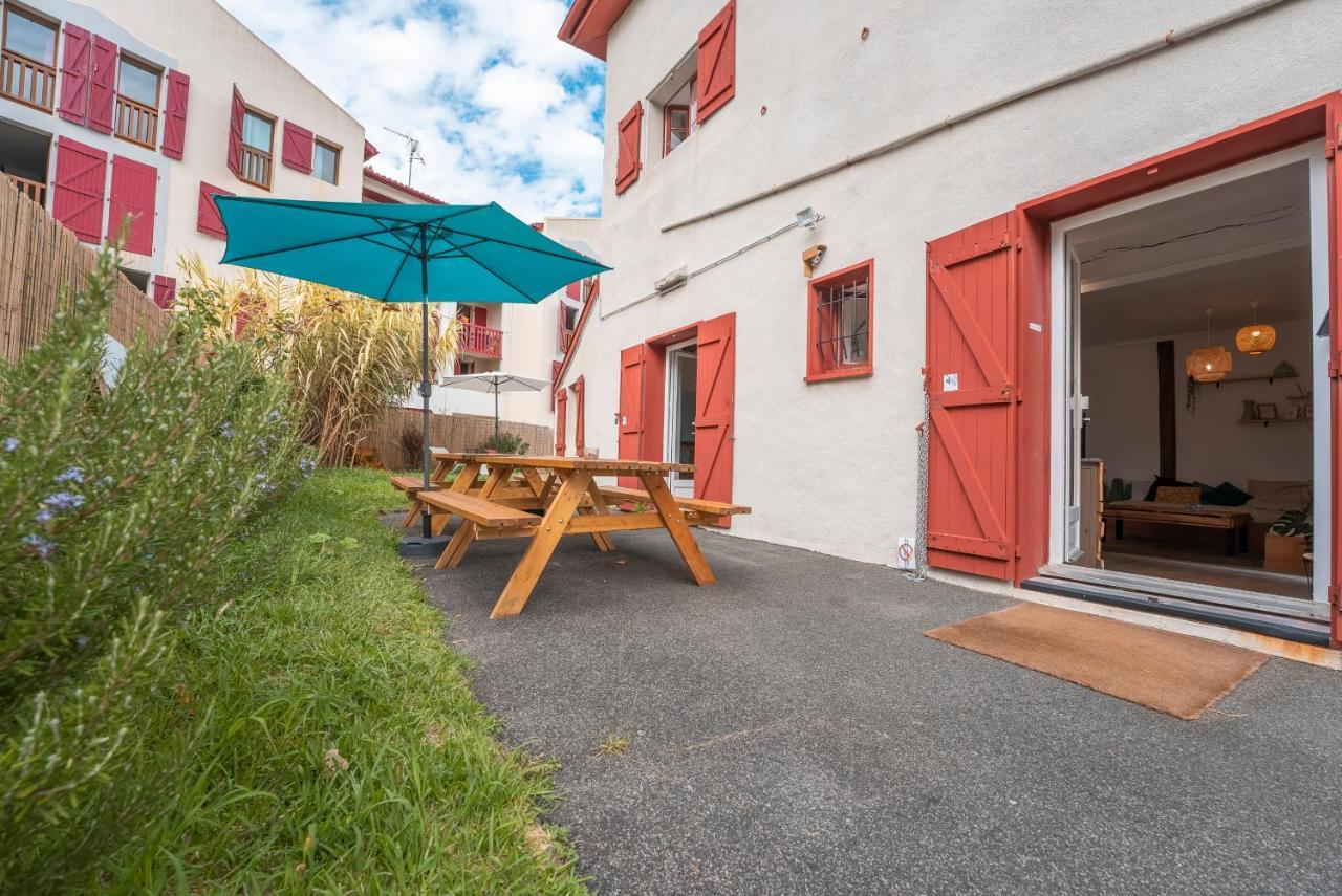 Garden - Utopy Hostel Biarritz Ngoại thất bức ảnh